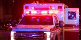 Omaha pedestrian fatally struck by vehicle near I-80